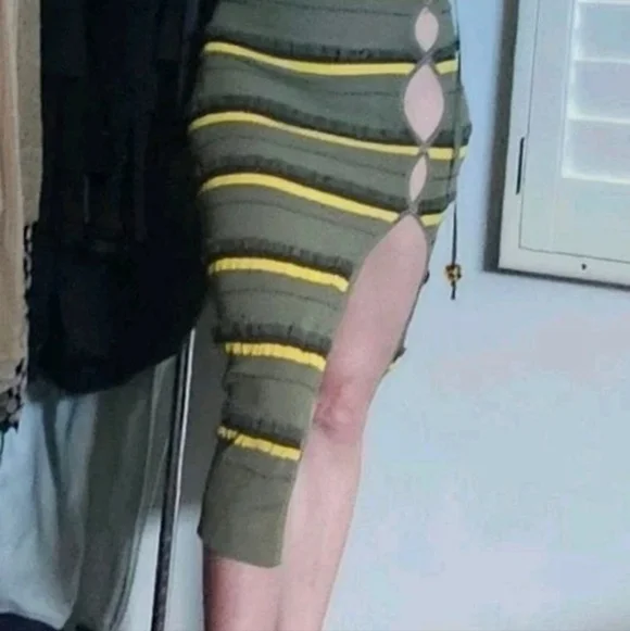 JACQUEMUS Green Concha Cutout Midi Skirt size 38 - Picture 7 of 14